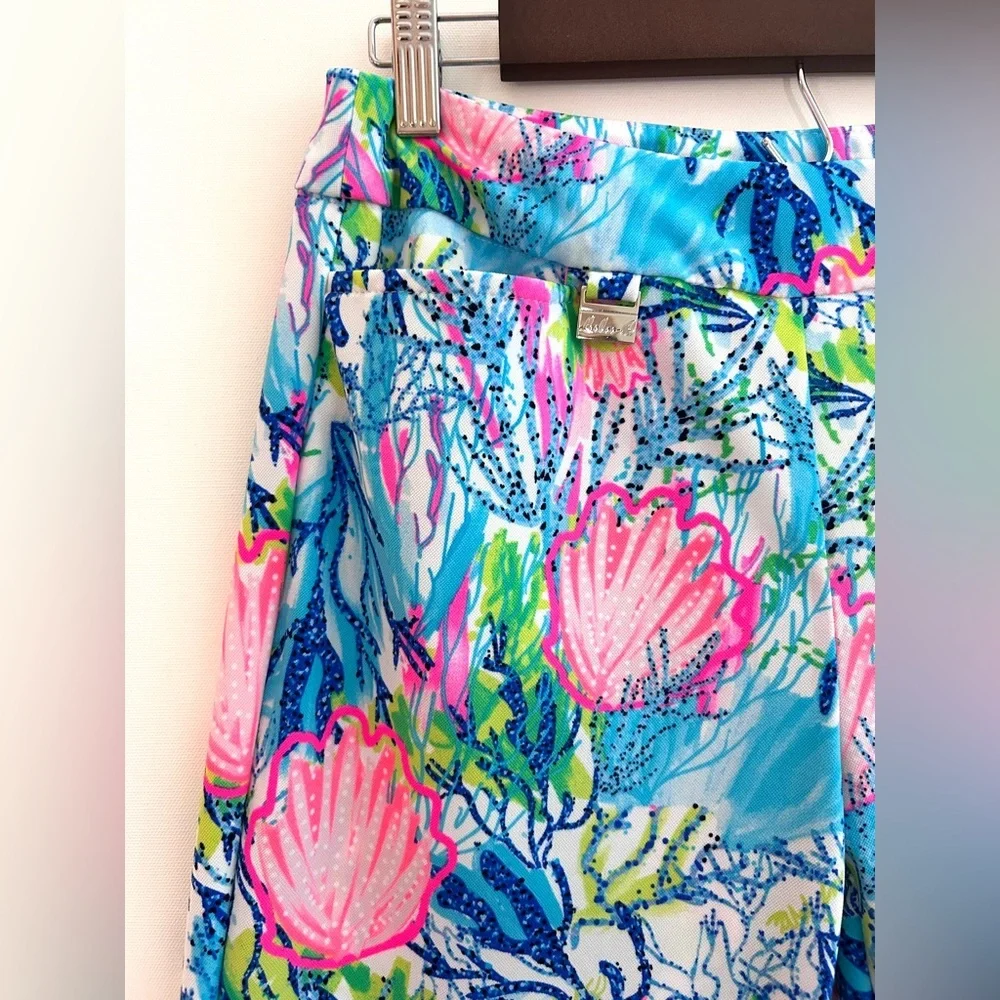 Bela Vida Coastal Print Pull-On Pants | Size 6 - Picture 7 of 10